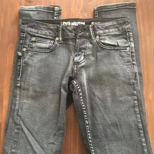 Social Collision Black Skinny Jeans NWOT 26x32